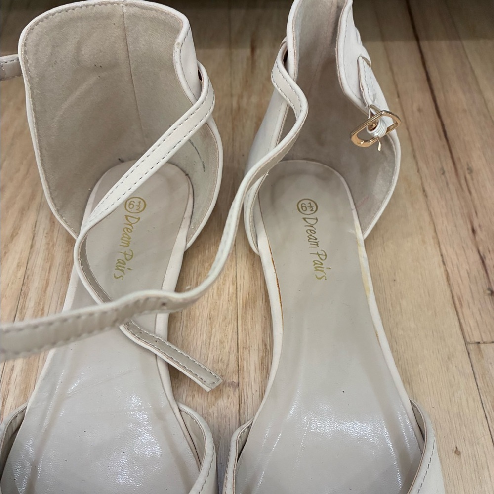 Dream Pairs Cream Pointed Toe Ankle-Strap Flats - Picture 2 of 4